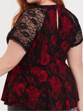 Torrid | Red & Black Rose Short Sleeve Peplum Top with Lace Detail Large 0